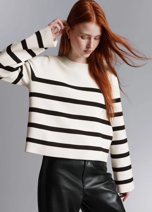 Clearance Strikket Sweater Med Brede Aermer Kvinder Strik