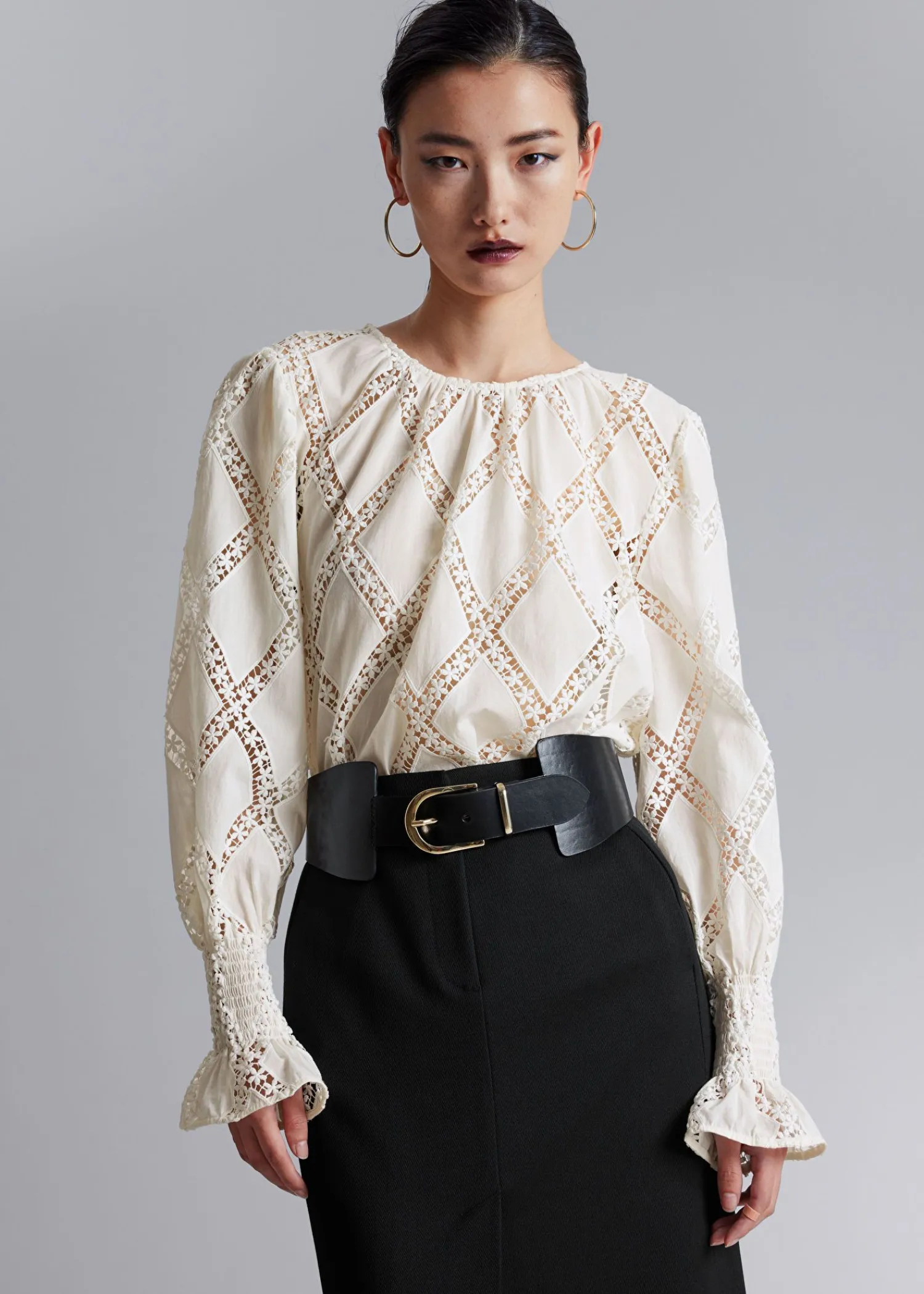 Cheap Broderet Bluse Med Flaesemanchetter Kvinder Bluser Og Skjorter