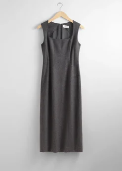 Sale Midikjole I Uld Uden Aermer Kvinder Kjoler