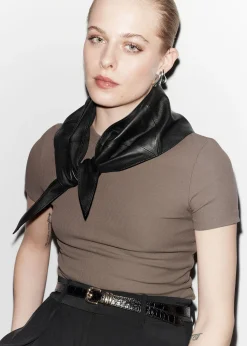 Best Sale Ribbet Cropped T-Shirt Kvinder Toppe