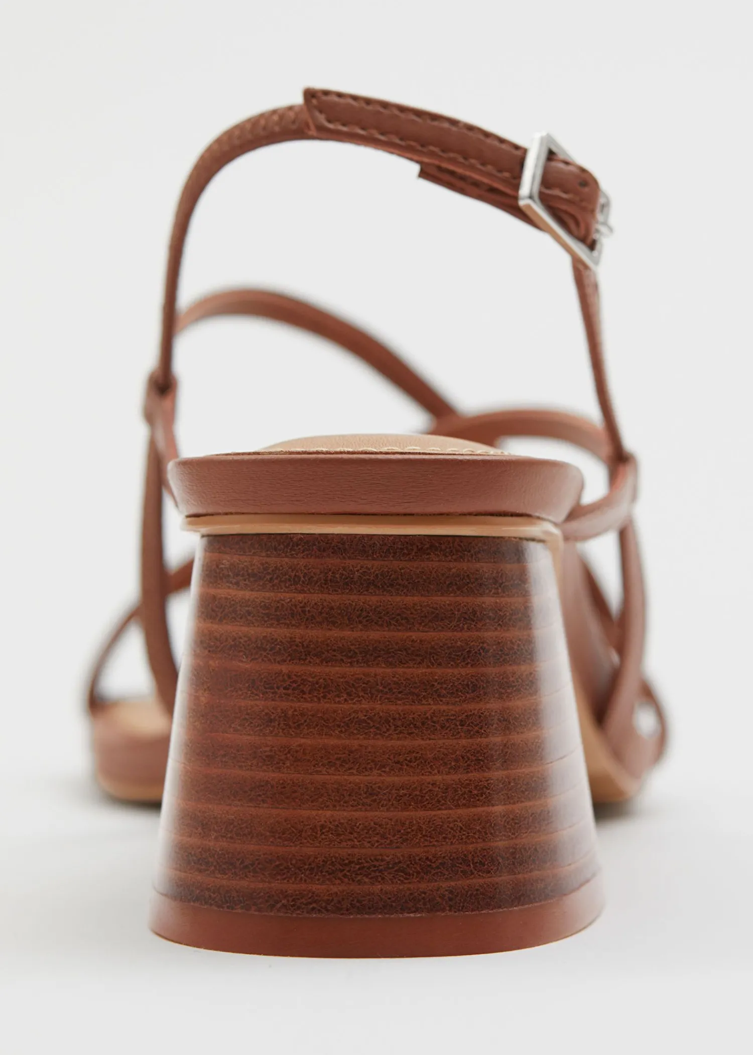 Best Sale Strappy Laedersandaler Kvinder Sandaler Med Hael