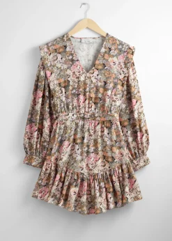 Store Voluminos V-Cut Mini Kjole Kvinder Kjoler